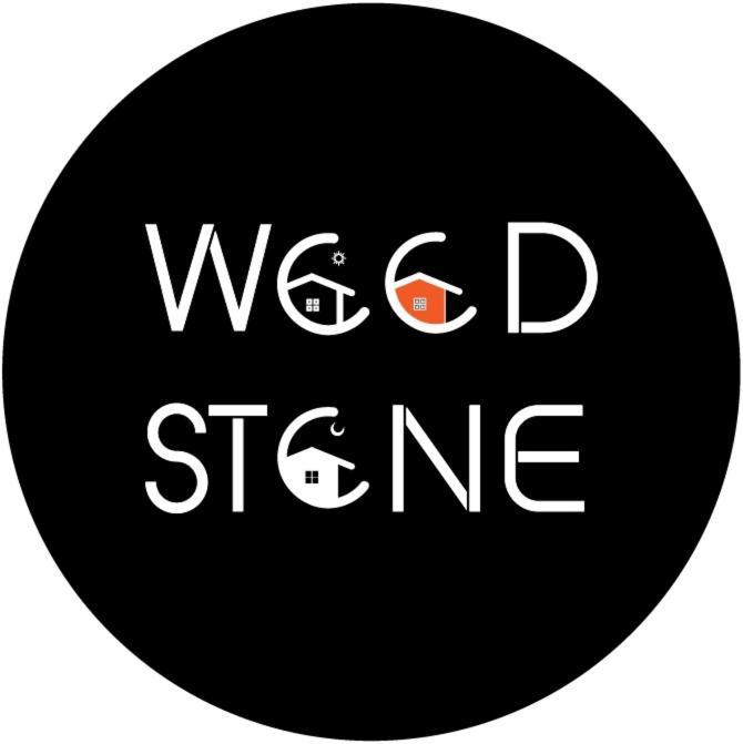 הוסטל יוגיאקרטה Wood Stone מראה חיצוני תמונה